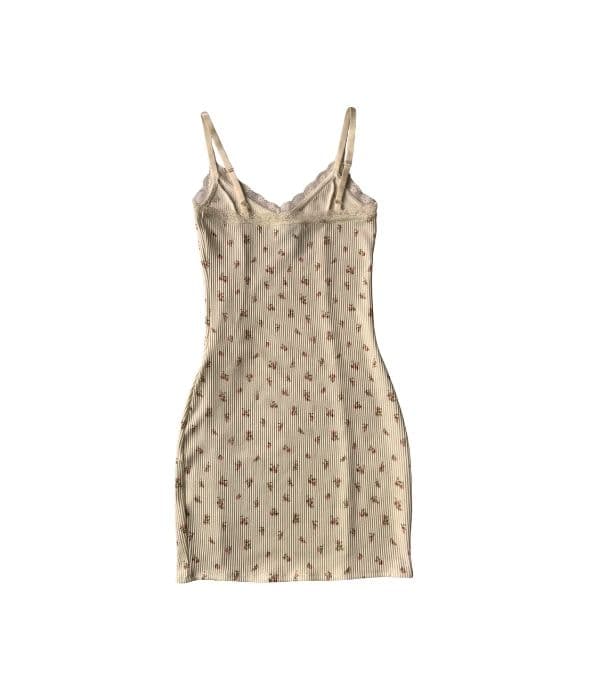Vestido ajustado floral