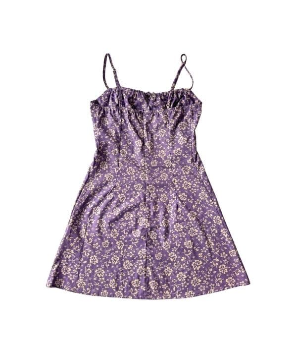 Vestido corto lila floral